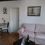 Kaufmannshaus Anno 1613 *