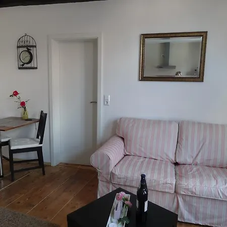 Kaufmannshaus Anno 1613 *