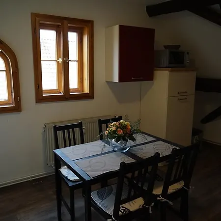 Kaufmannshaus Anno 1613 *